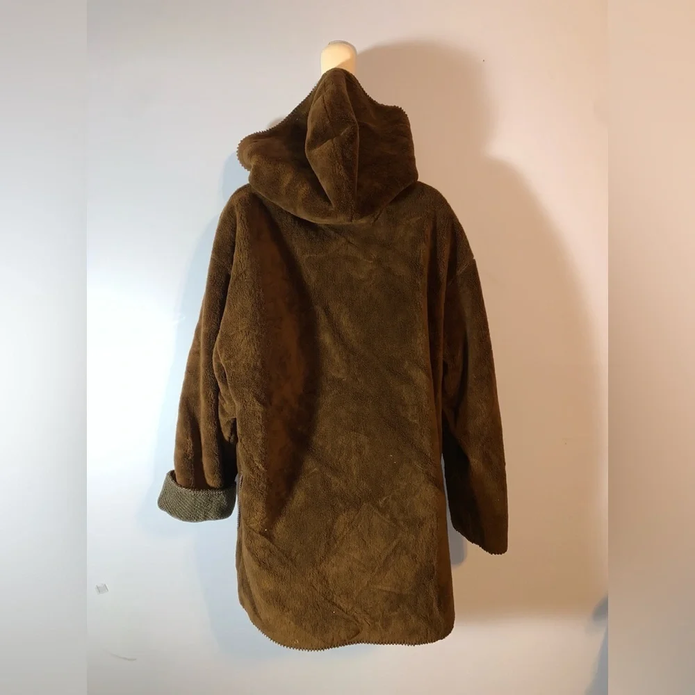 Denali vintage reversible faux fur hooded toggle coat brown teddy gray oak leaf - Picture 5 of 11